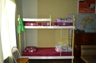 Хостелы Picnic Hostel Кутаиси Кровать в общем 8-местном номере-15