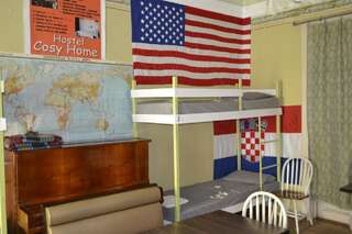 Хостелы Picnic Hostel Кутаиси Кровать в общем 8-местном номере-4